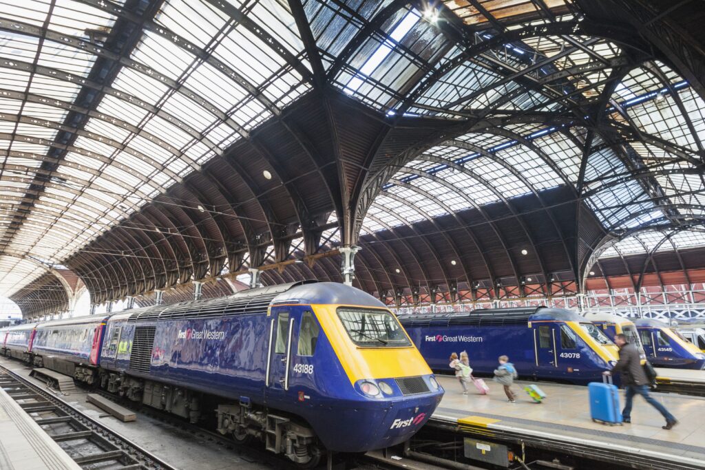 After one-hour disruption, furious Britons find trainline online