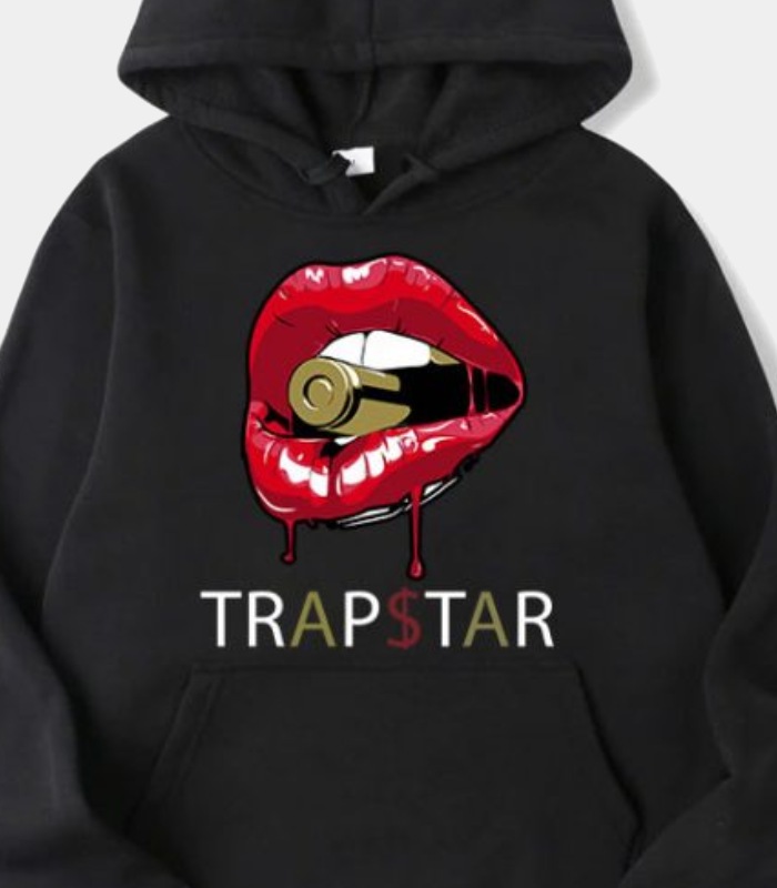 Features of the Trapstar tracksuit and t-shirt, including design, material, and fit