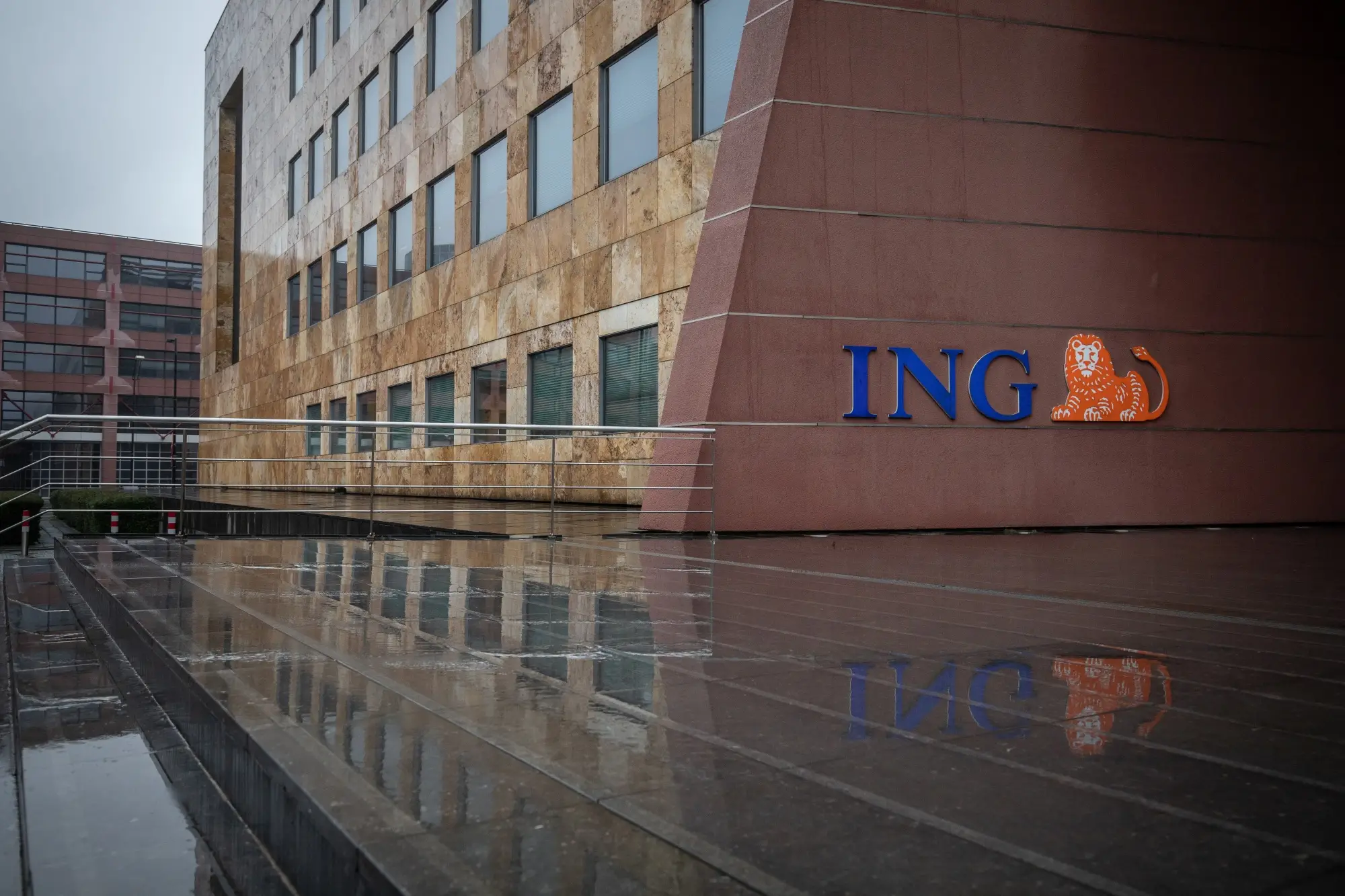 ING main lender to Thames Water parent amid uncertainty